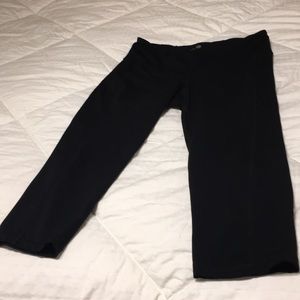 Old navy active Capri